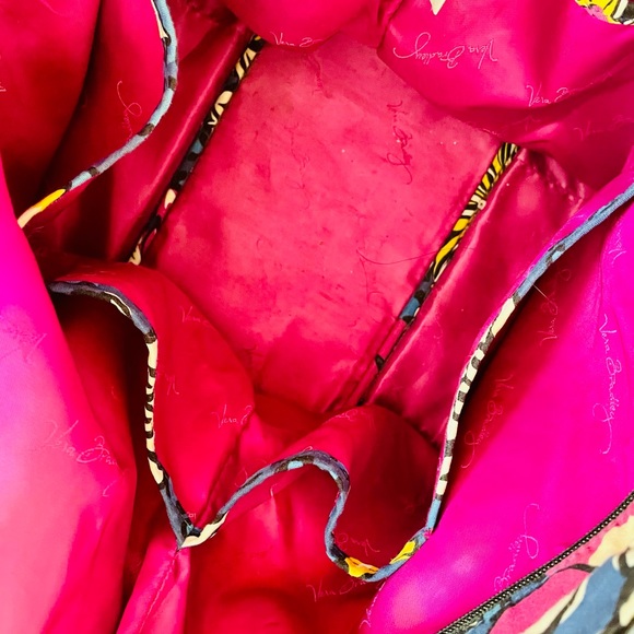 VERA BRADLEY Vegan Leather Tote in African Violets - Picture 7 of 7